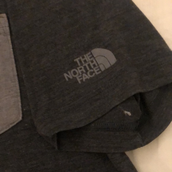 The North face short sleeves T-shirt size “m” - Picture 4 of 5